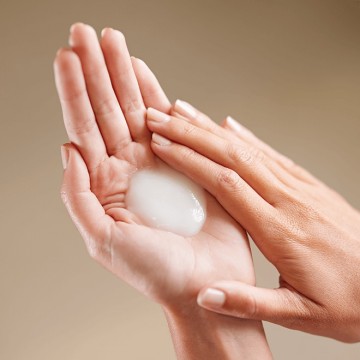 لاكمي تكنيا كولور ستاي بلسم 300مل